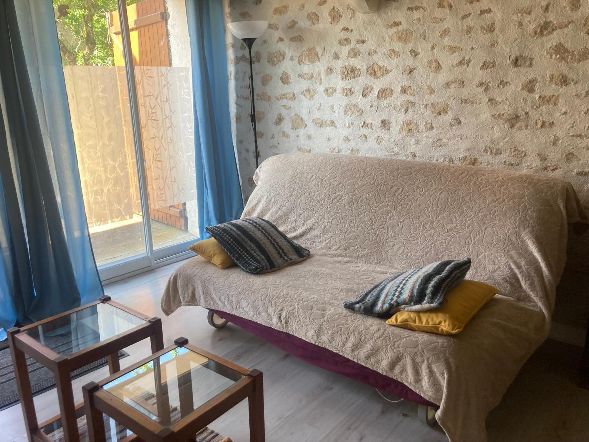 Logis Cote Jardin Villa Varennes-les-Narcy Kültér fotó
